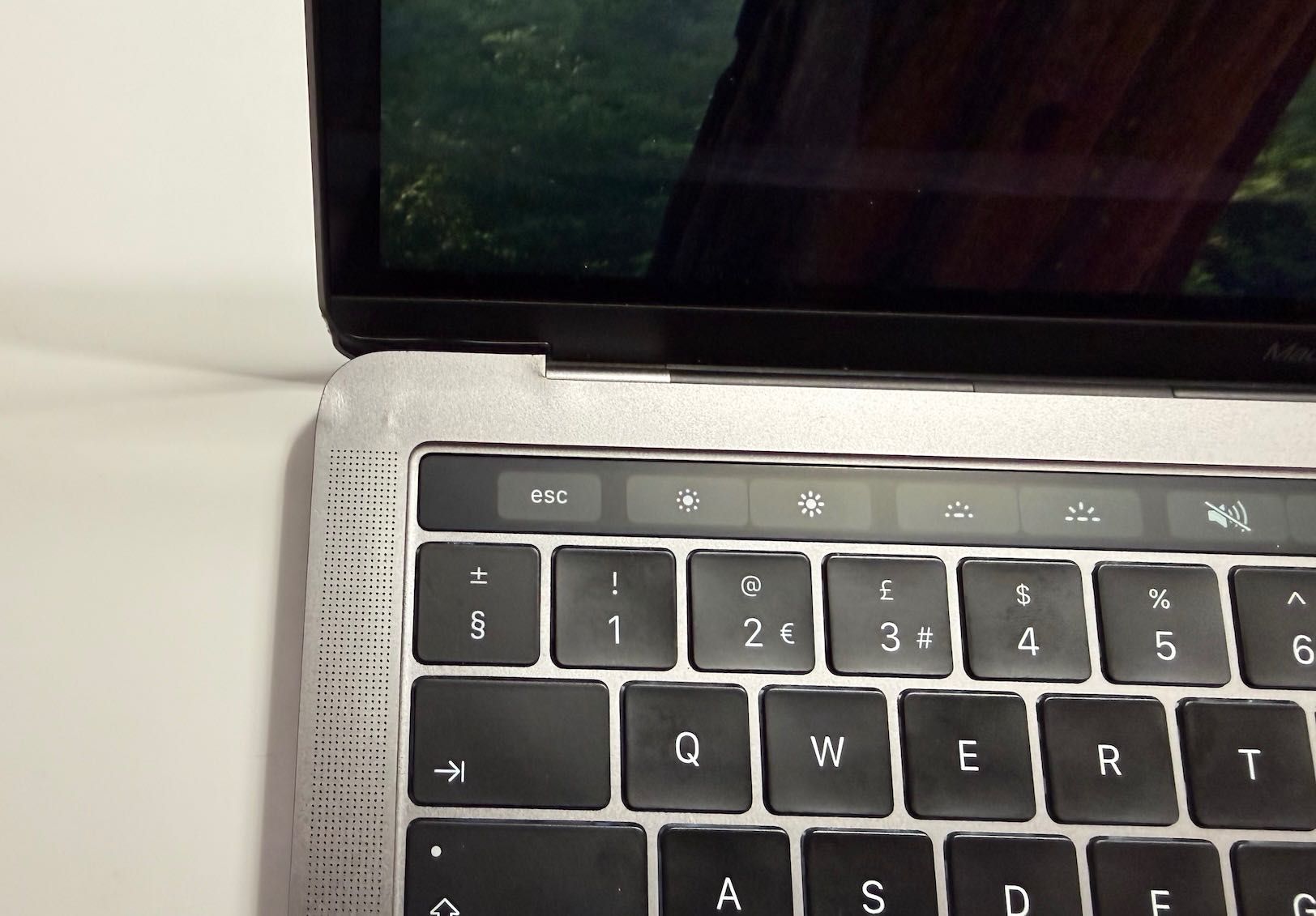 MacBook Pro 2018 13 inch Core i7 16 GB RAM, 512GB SSD