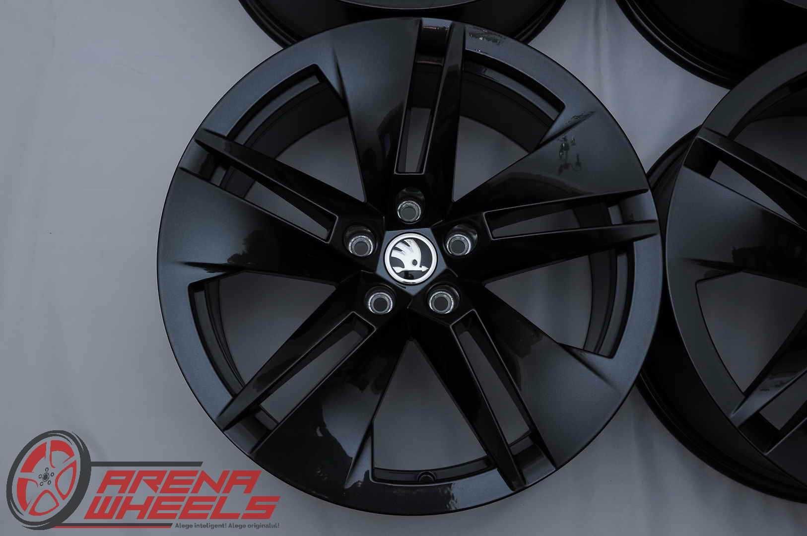 Jante Noi 19 inch Originale Skoda Enyaq Kodiaq Karoq Superb R19