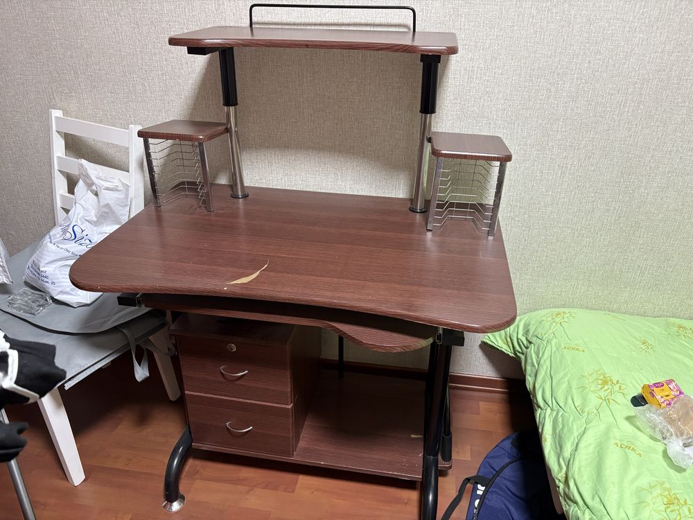 Компьютерный стол, б/у