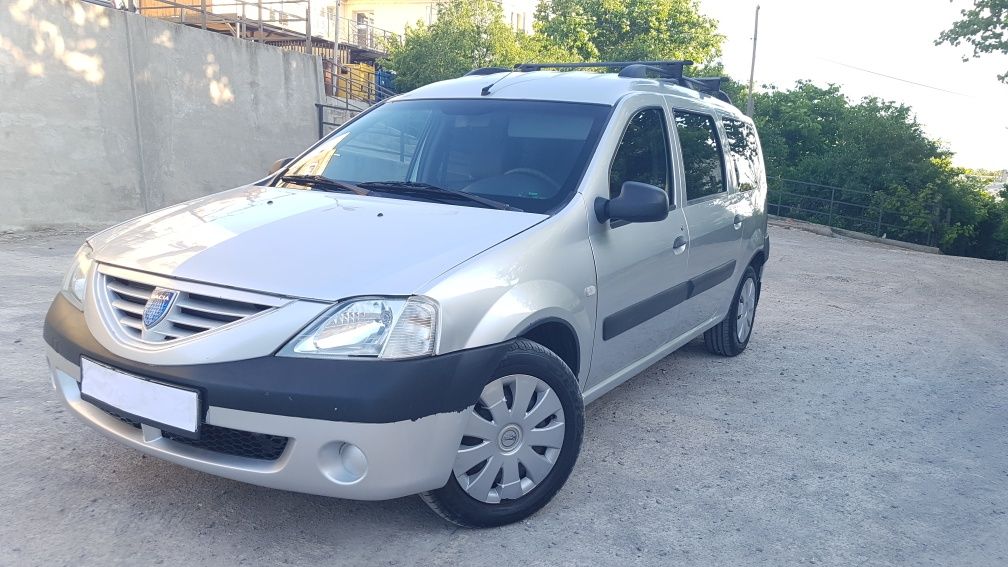 Dacia Logan MCV 1.6 16v ,7 Locuri