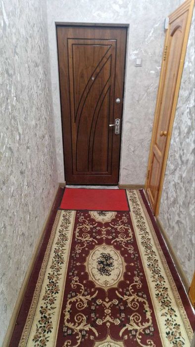 Срочно сдается квартира рядом с метро Буюк ипак йули.