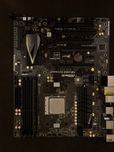 ASRock FM2A85X Extreme6 + AMD A8-6600K