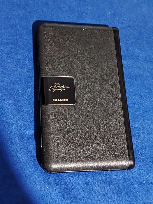 SHARP Electronic Organizer IQ7100M calculator agenda de colecție