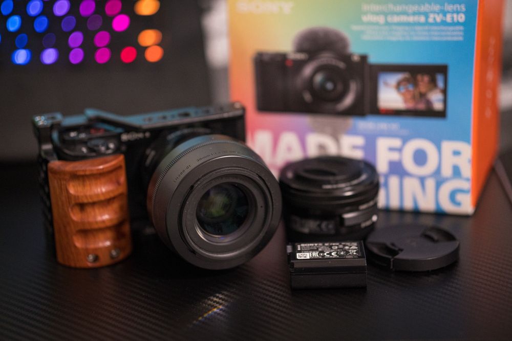 Sony ZV-E10 + Sigma 30mm f1.4 + 2 Години гаранция