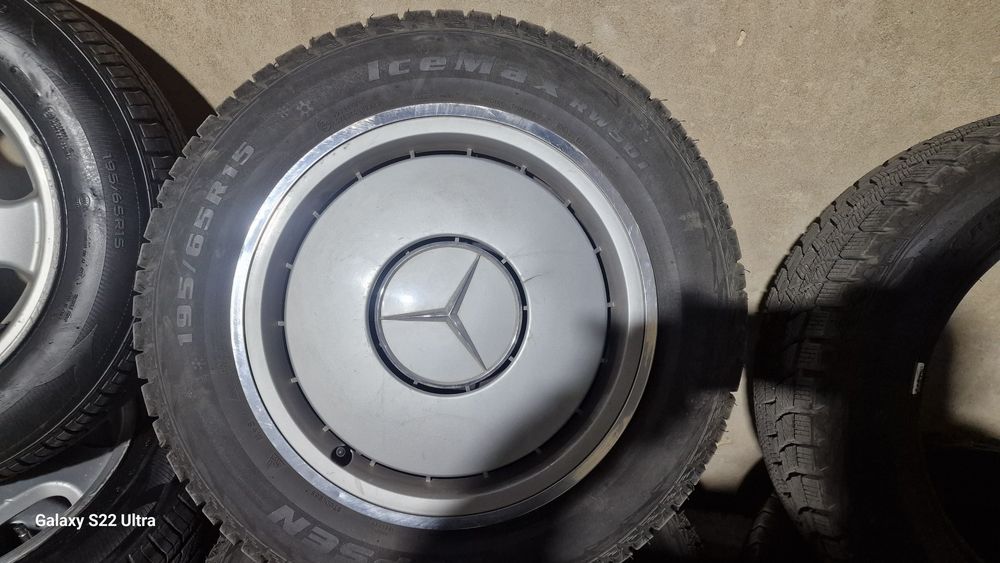 Шины с дисками и колпаками . Как новые!