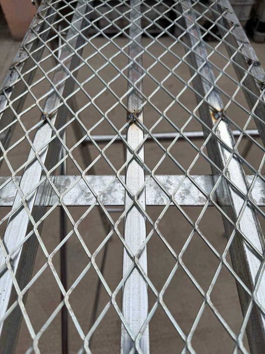 Леса строительные антикоррозийные, диаметр 40мм, толщина трубы 2.5мм