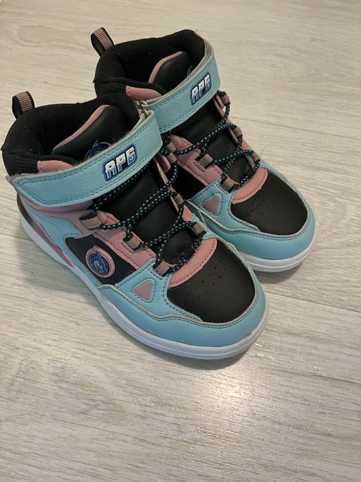 Обувки за момиче EPG