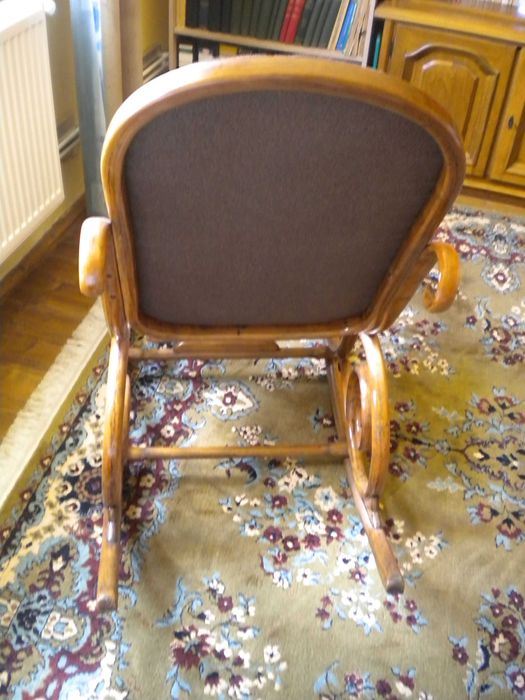 Balansoar Thonet vechi / retro - Recondiționat !