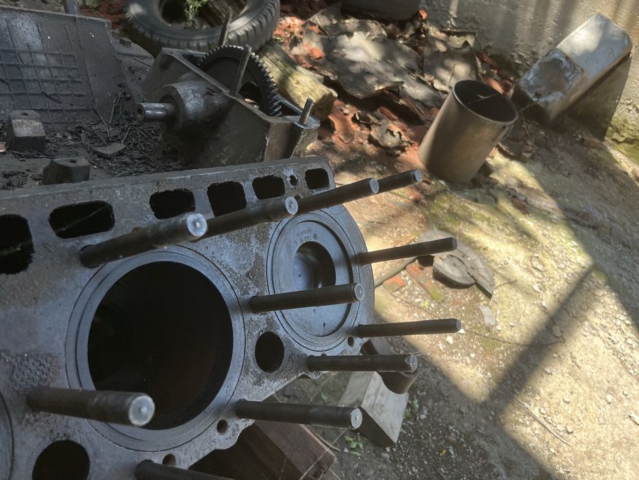 Двигател ямз 236