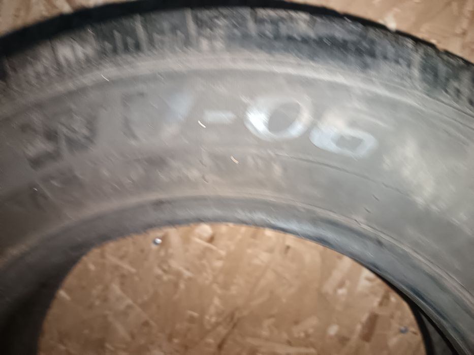 Продам зимние шины
