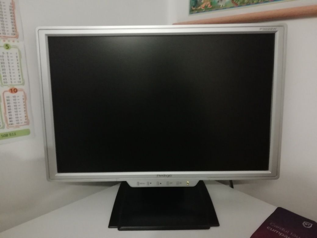 Monitor prestigio 22" P3222W