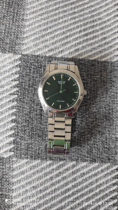 Продам мужчкие часы