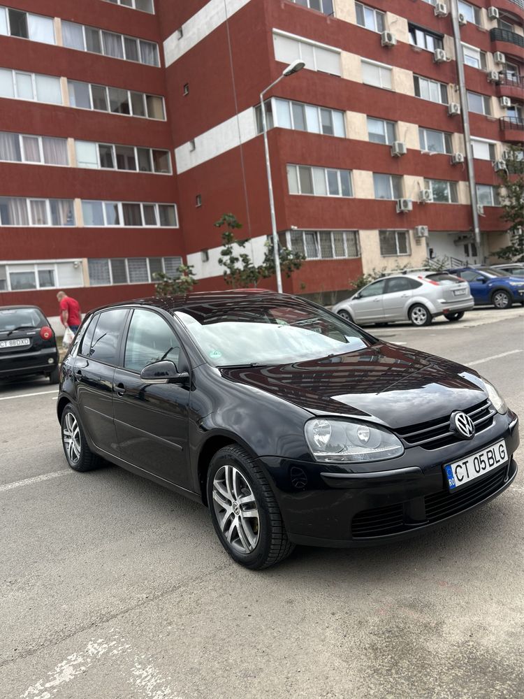 Volkswagen Golf V
