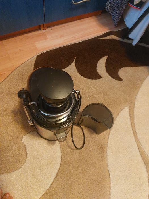 Storcător de fructe