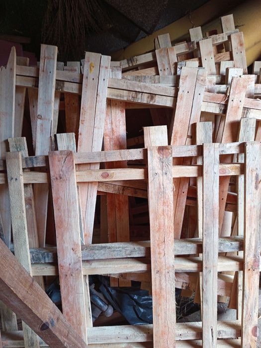 Продавам палета/скари, размер 120/100