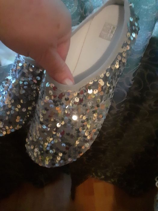 Papuci Dama cu Paiete Marime 37 Nou