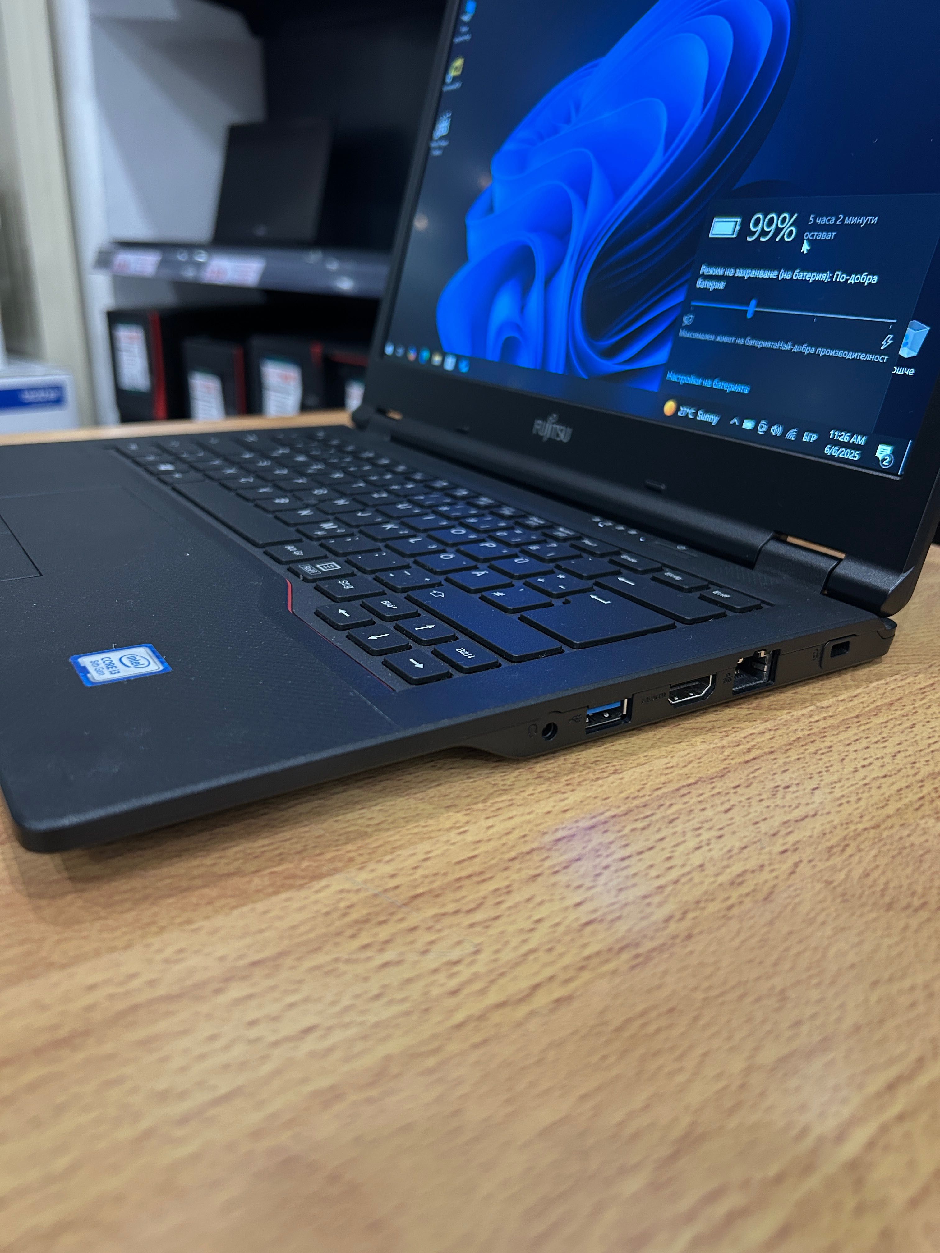 Като нов! Лаптоп Fujitsu E549 i5/8GB RAM/256GB с 3 месеца гаранция!