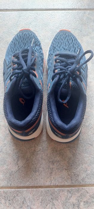 Asics nr 35.5 stare perfecta