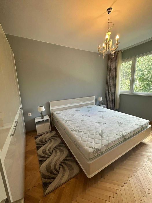 Двустаен апартамент под наем в кв. Лозенец