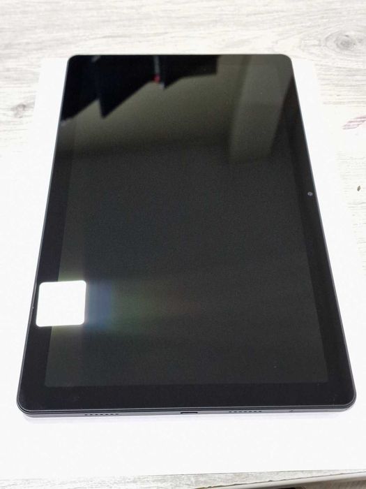 Acer Iconia Tab P11