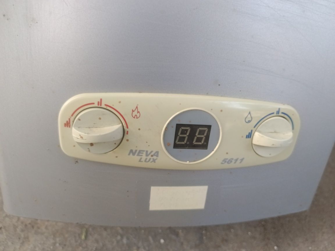 Продам газовую колонку Neva Lux 5611