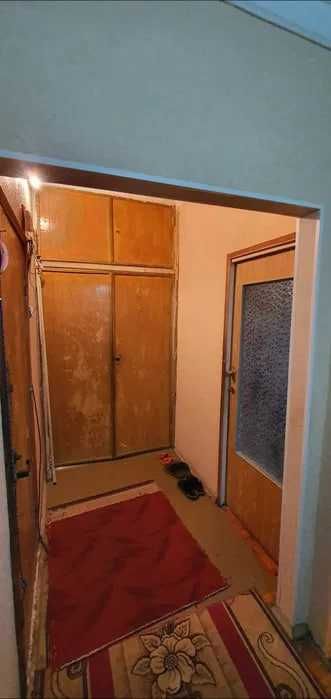 Продаётся квартира Юнусабад18 2 ком 63 м2 балкон 2х6