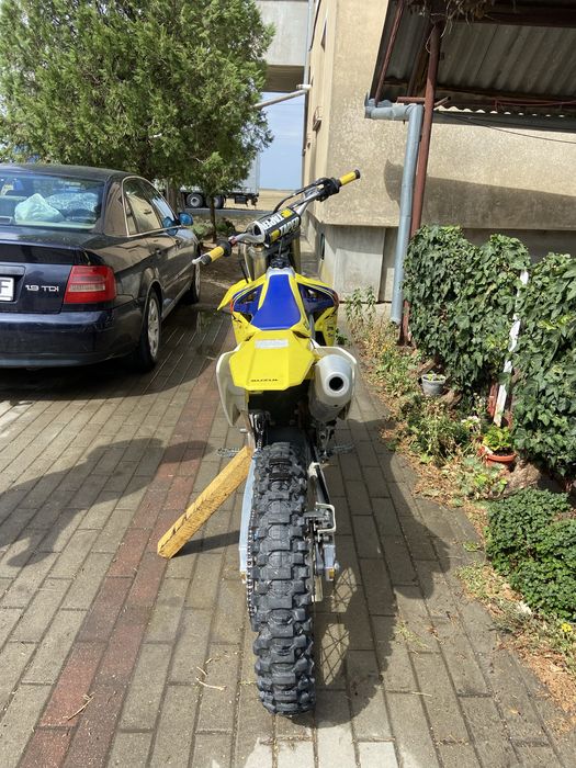 Suzuki RM-Z 450cc , 2010