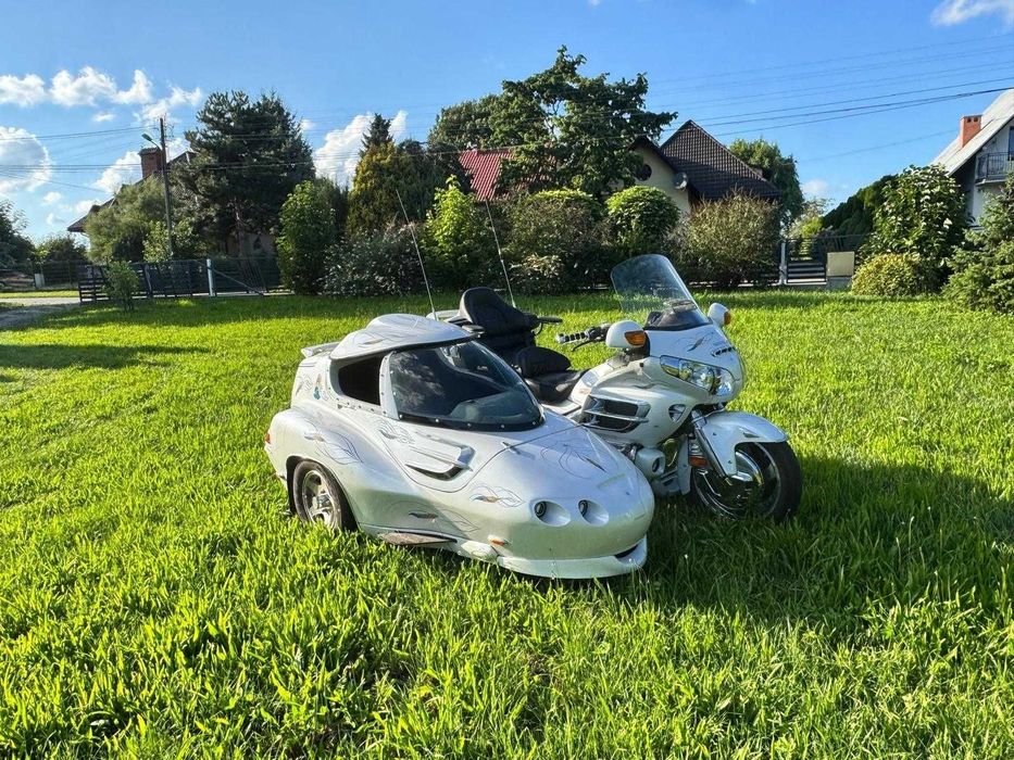 Inchiriez / vand   Yamaha XV 1900  Stratoliner/Honda Goldwing  ambele