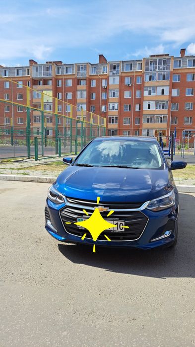 Продам Chevrolet Onix PREMIER 2 AT( Максимальная комплектация)