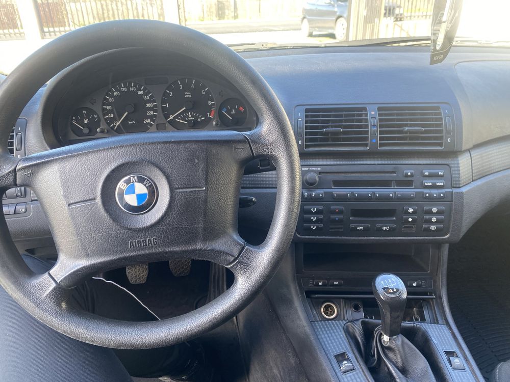 Vand BMW 318i benzina