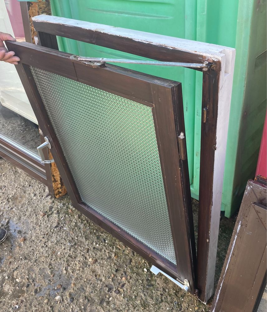 FEREASTRA LEMN TERMOPAN baie H 105 x L 88 Germania