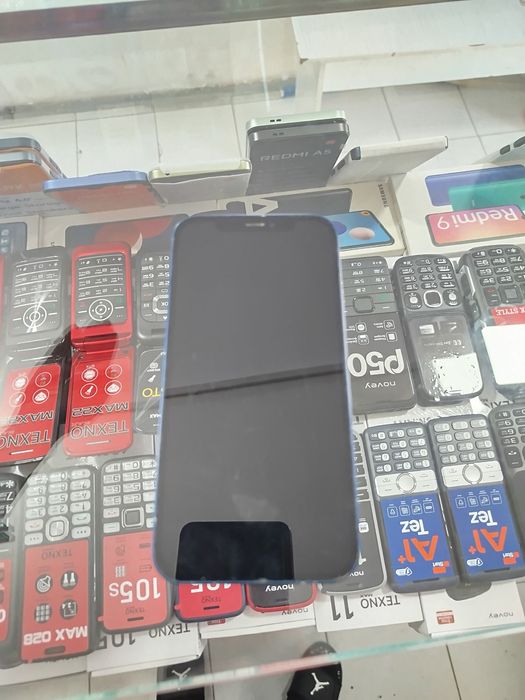 iPhone 12 iCloud zapchast