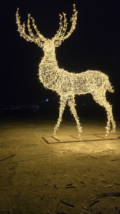Новогодние олень 2  метра