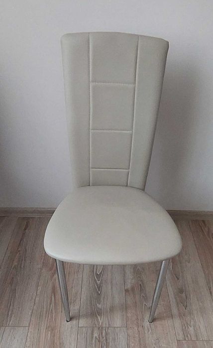 Комплект трапезни столове (6 бр.)