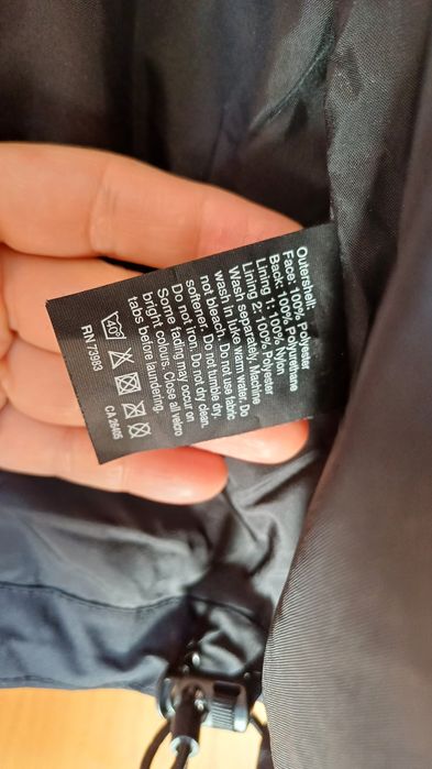 Helly Hansen  дамско черно тънко яке М