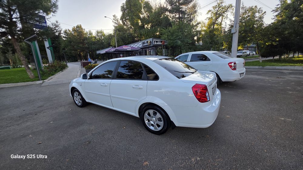 Сотилади жентра 2024.г  тоза узимни мошинам