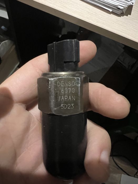 датчик давления топлива пассат б5 +