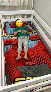 Детская кровать в отличном состоянии
