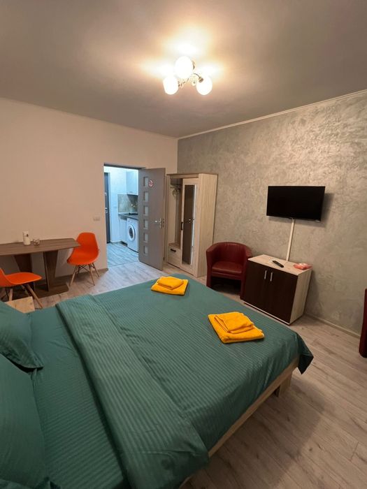 Inchiriez garsoniera și apartament  regim  hotelier langa Mall-ul