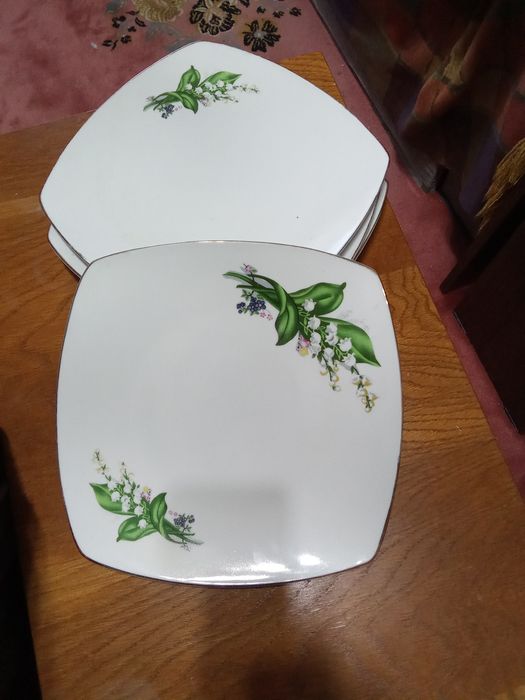 Блюдо квадратное