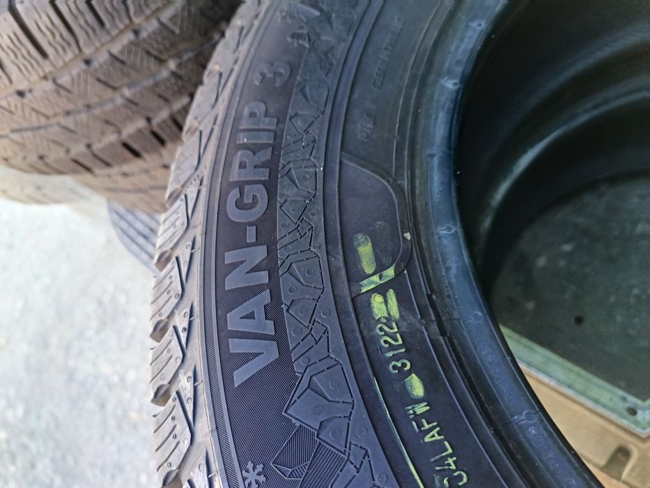 Anvelope MS iarna 215 70 15c semperit 2021 7.8mm