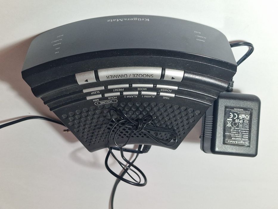 Ceas Kruger Matz KM0813 radio si dubla alarma