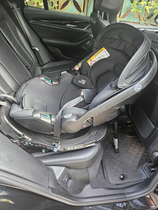 Scoica Britax Romer Baby Safe Pro + baza ISOFIX Vario Base 5Z