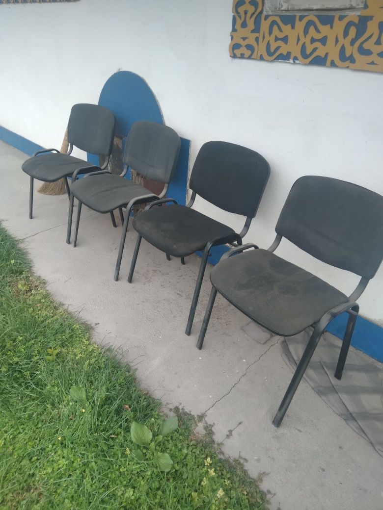 Стулья железные качественные