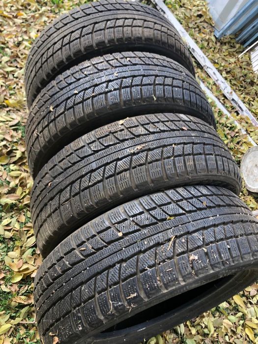 Шины зимние триангл 245/55/19