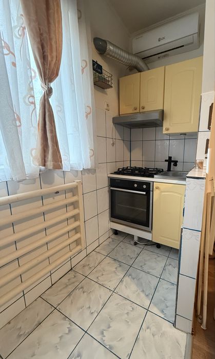 Garsonieră complet utilată, etaj 1, zona CET – pers fizica