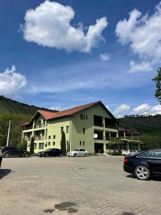 Inchiriez pensiune de revelion