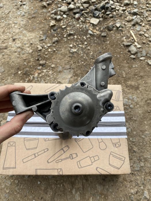 Vand pompa ulei 1.9 tdi cod bjb