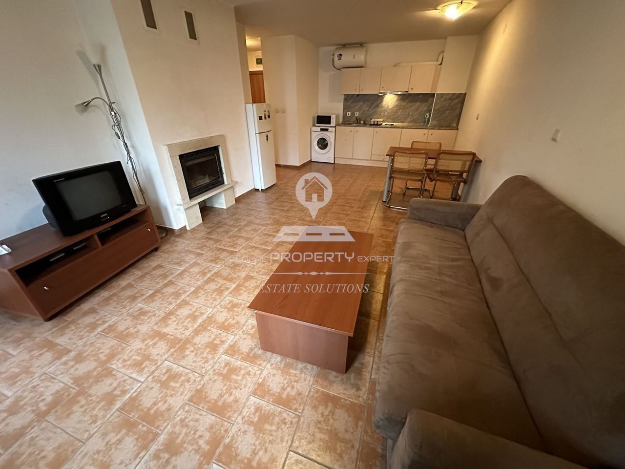 Дава се под наем Двустаен апартамент в Банско - 70 кв.м за 460 € - Снимка #4