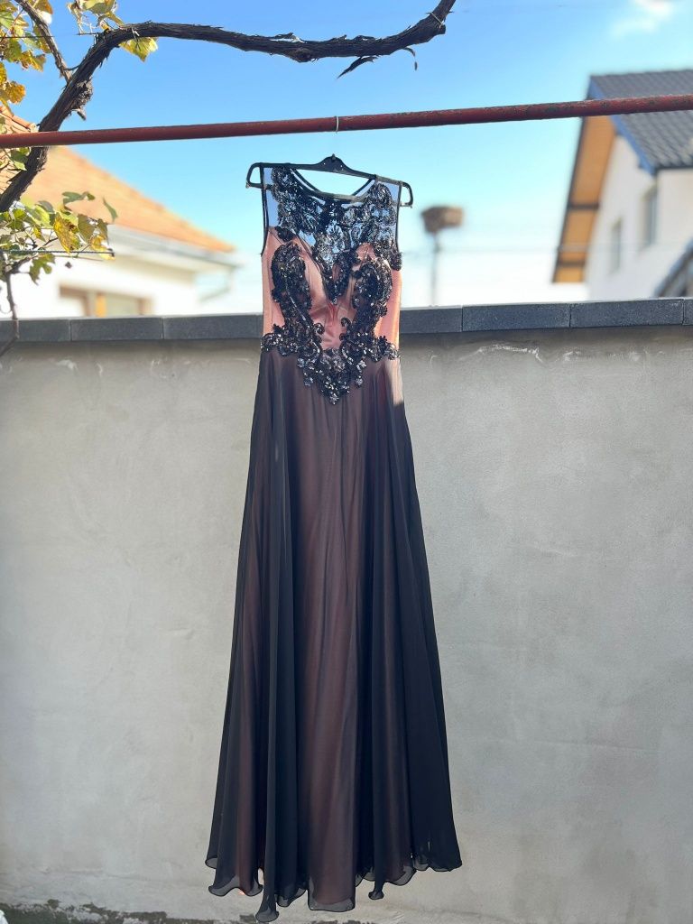 Rochie bal in condiție perfecta